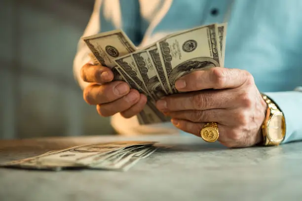 How Make1m.com Millionaire Content Helps You Build Wealth in 2025