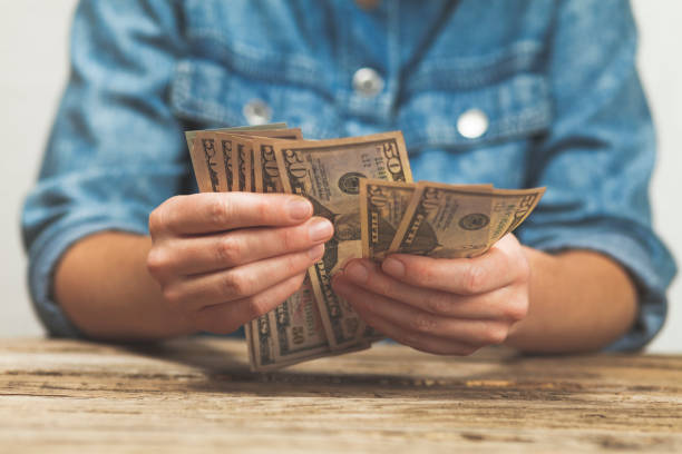 How Make1m.com Millionaire Content Helps You Build Wealth in 2025